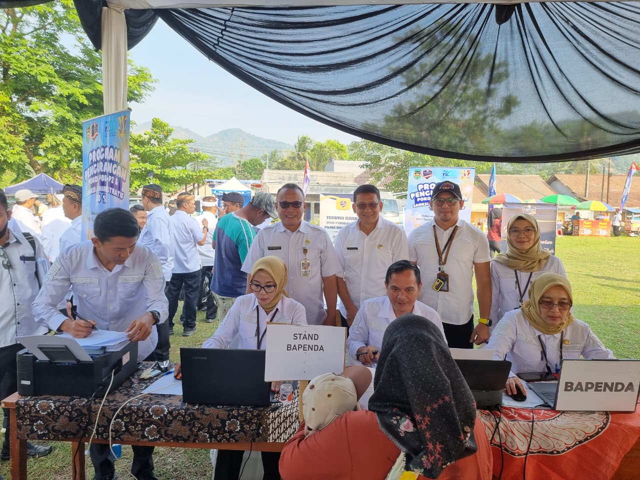 Dongkrak Pendapatan, Purwakarta Justru Lakukan Dengan Langkah Keringanan    Konten ini telah tayang di Kompasiana.com dengan judul "Dongkrak Pendapatan, Purwakarta Justru Lakukan Dengan Langkah Keringanan", 